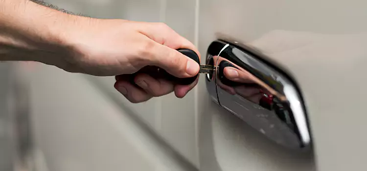 Why Choose Our Auto Locksmith Team in Kentwood, MI?